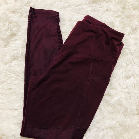 Sweaty Betty Burgundy Leggings Size Small EUC - Picture 8 of 9